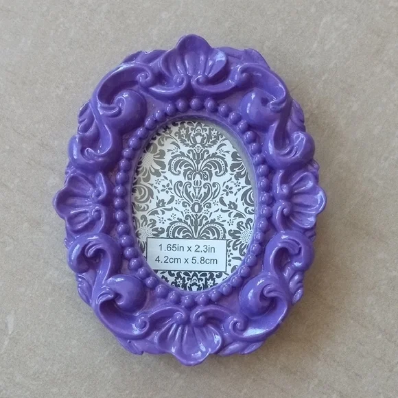 Picture Frame Set - Picture 7 of 8